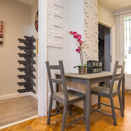 Royal House Vaticano Vendégház 3*