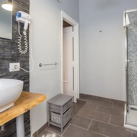 Royal House Vaticano Vendégház